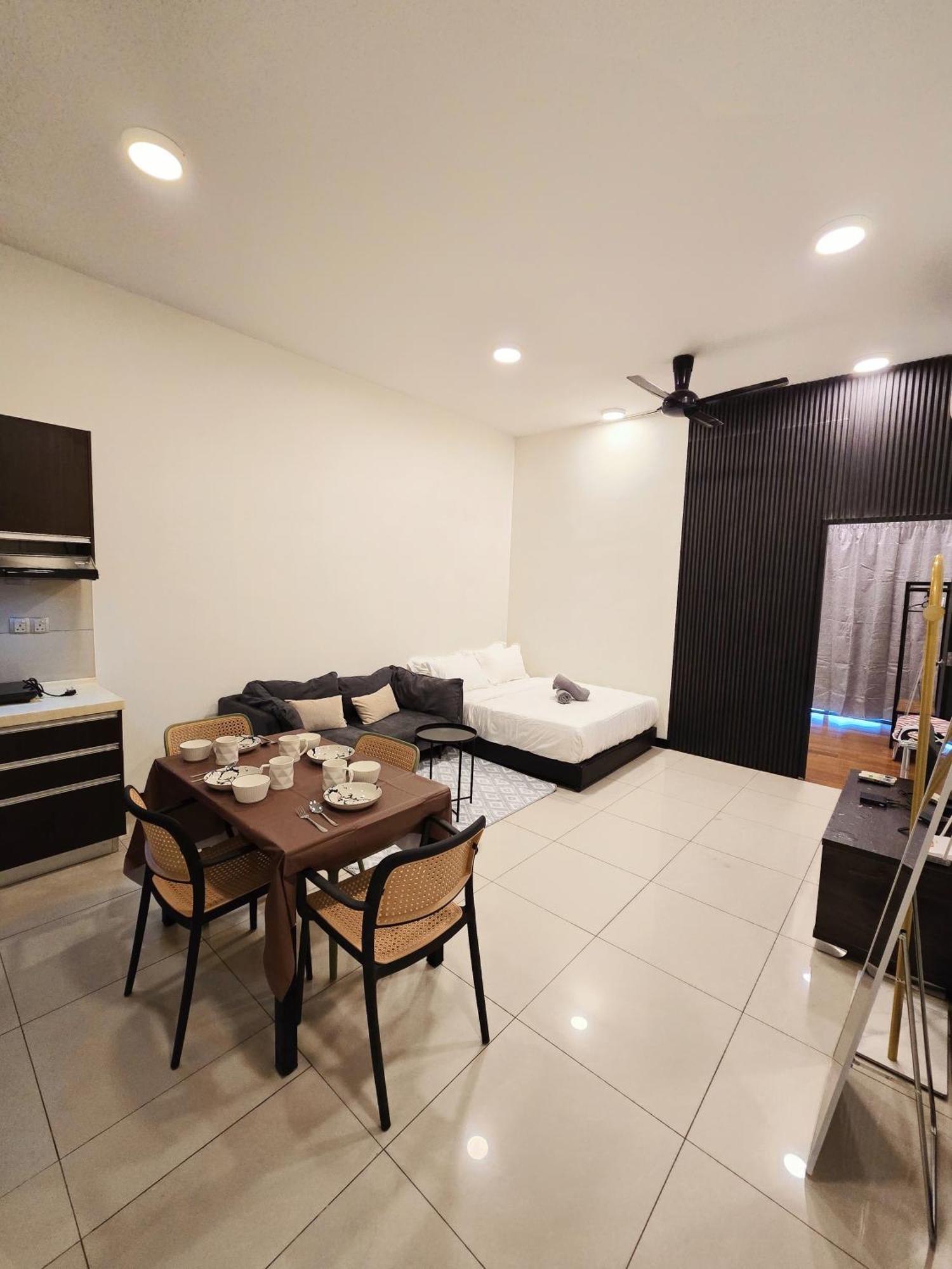 Mari Mari Homestay - Imago The Loft Kota Kinabalu Buitenkant foto